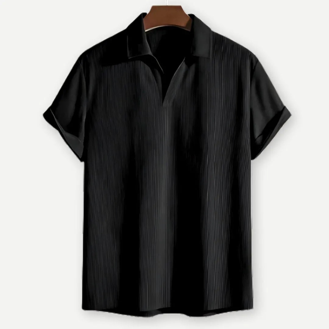 Geripptes Poloshirt für Herren mit offenem Kragen – Frontansicht